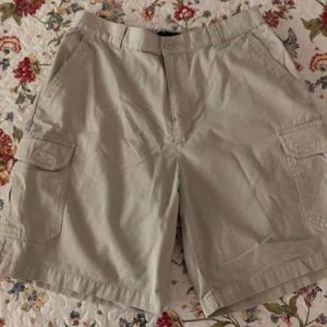 Men’s cargo shorts